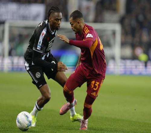 詹姆斯突破,分大关,湖人三人合,天天盈球足球比分网,体育官网,平台入口,足球比分,即时比分,比分直播