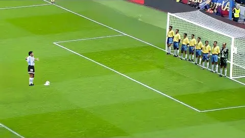 王钰栋：星光璀璨，U17、U21双冠荣耀在即，金球奖指日可待