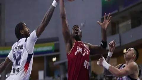 四川九牛客场逆袭成功，广西冲超仅剩理论可能！