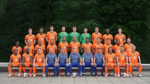 虎门梅沙小学全面开启普惠游泳教学计划