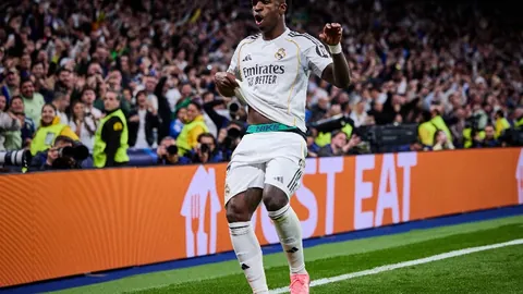 西班牙点球大战5-4荷兰，加时3-3平挺进欧国联四强