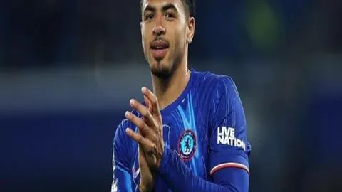 大乐透期号专家推荐：保级战能否突破强敌防线